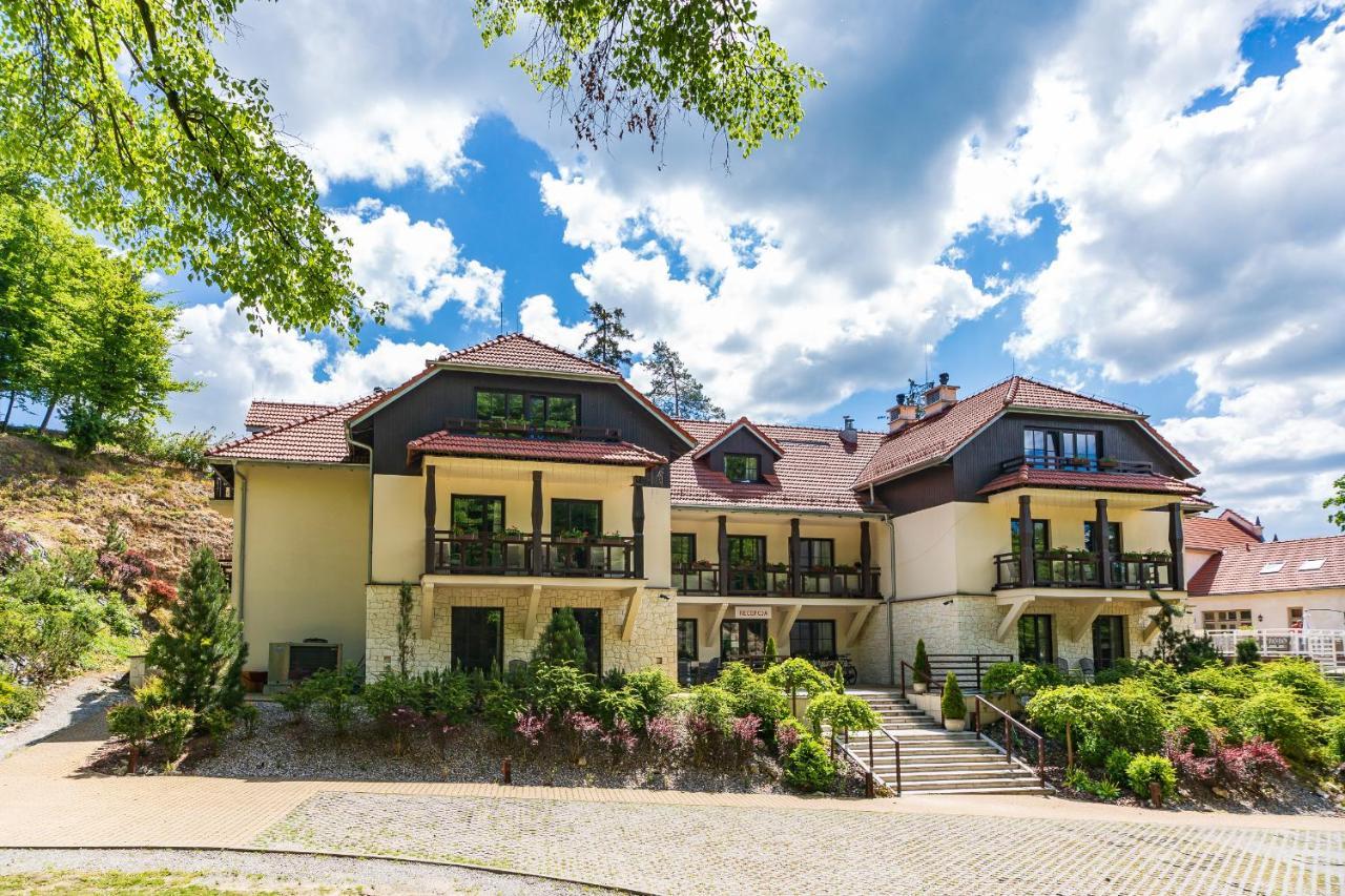 Berberys Park Hotel Kazimierz Dolny Exterior photo